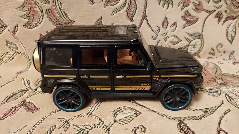 Металическая машинка Hammer