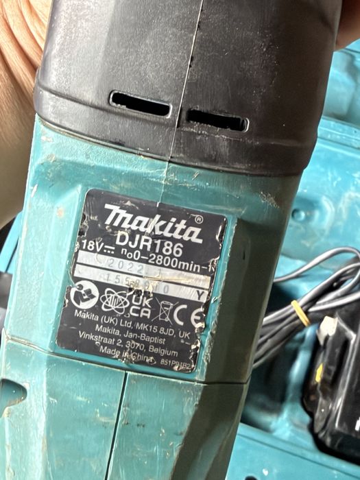 Makita DJR186 саблен трион