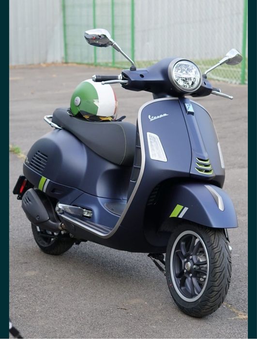 Vespa GTS Super Tech 300