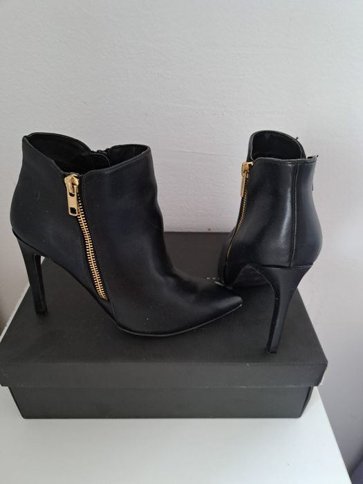 Lot pantofi mărimea 36