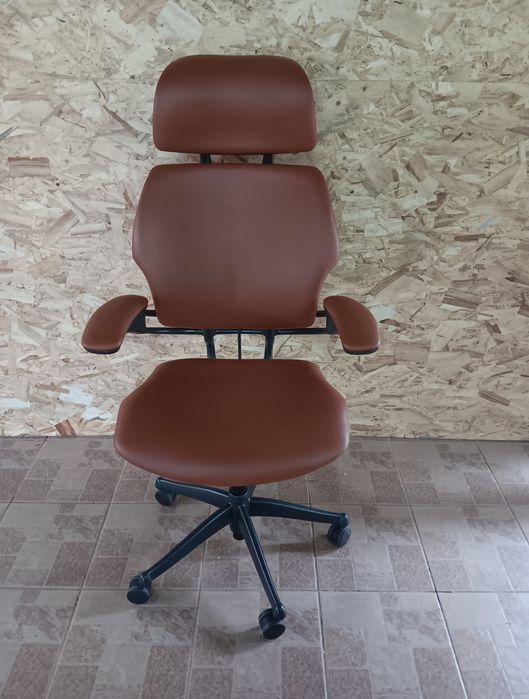 Scaun Humanscale Freedom Headrest de vânzare