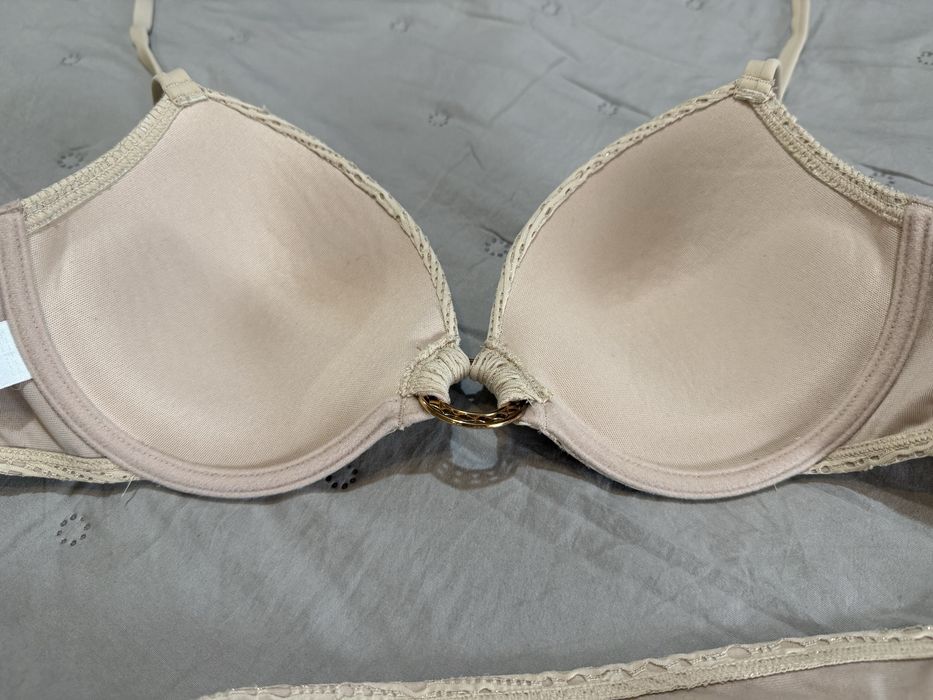 Дамски бански от две части