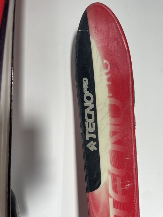 Schiuri Atomic Pro Carv 6.20 170 cm si Schiuri Techno Pro Carve 120 cm