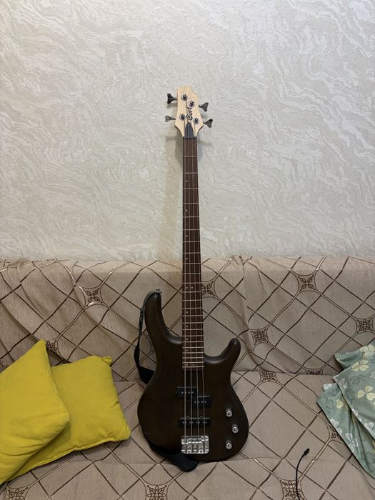 Бас гитара Cort Action PJ