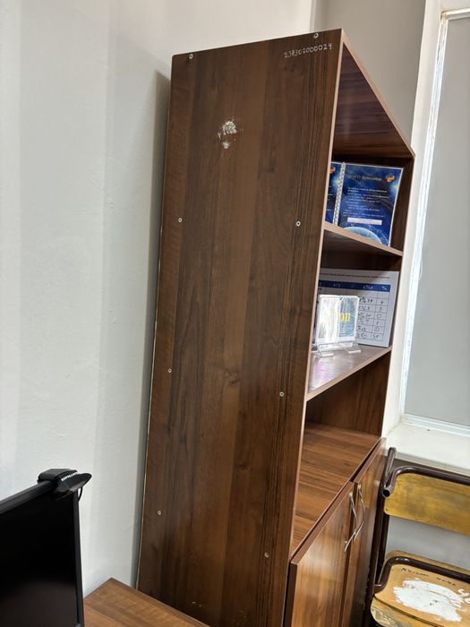 Шкаф сатылады кітап жинауға