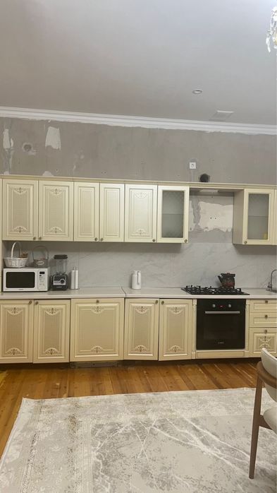 Кухонный гарнитур 2,6 метр б/у