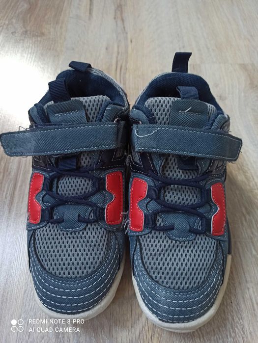 Маратонки Sinsay