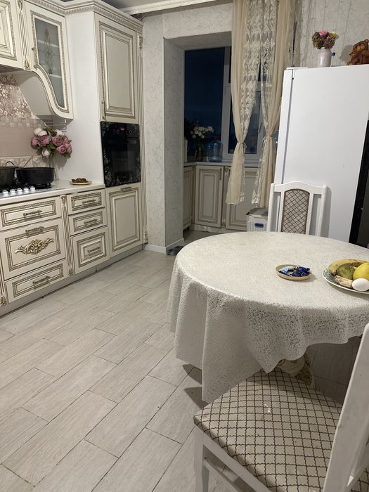 3 хкомнатная микрорайоны.