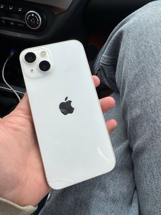 iPhone 13 с коробкой