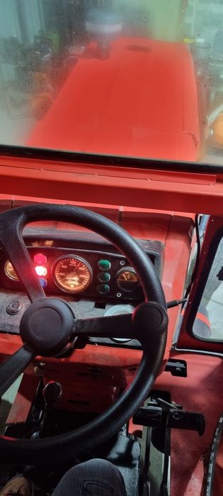 De vanzare Tractor U650