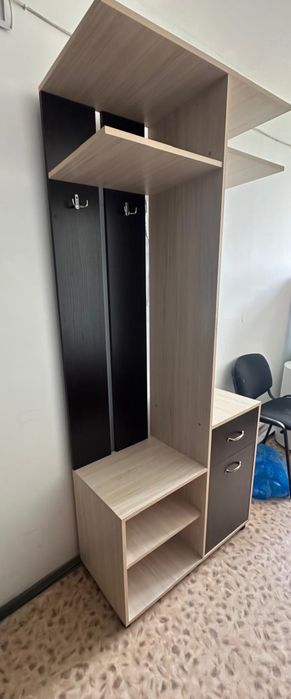 Продам шкаф в прихожую