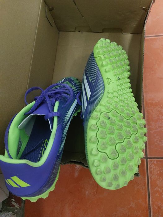 Adidas sala,sintetic