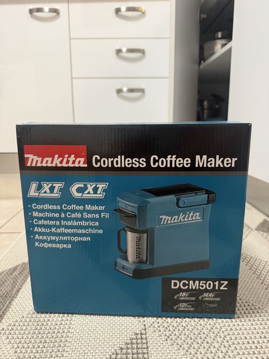 Aparat cafea makita portabil