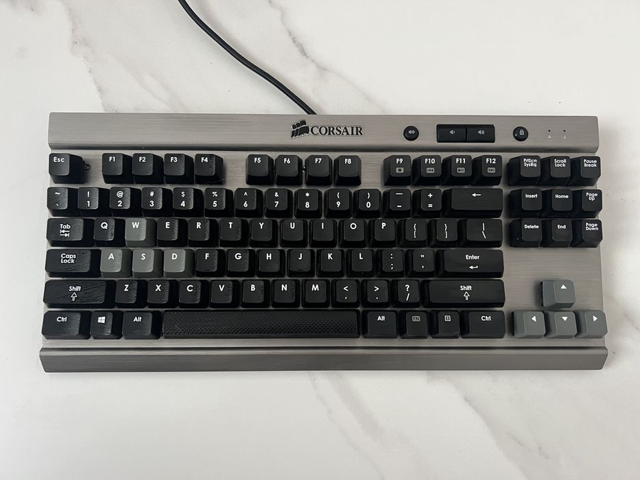 Tastaura Corsair Vengeance K65