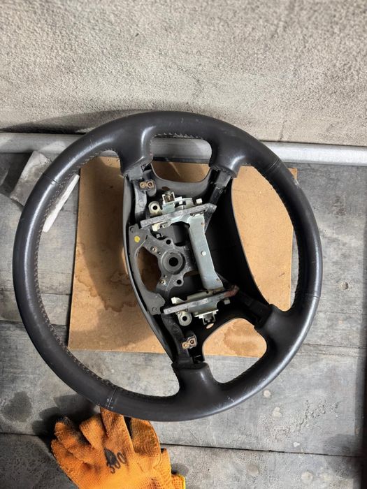 Руль марк 2 100 темная кожа