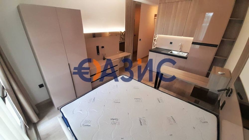 Продава се Едностаен апартамент в Свети Влас - 35 кв.м за 1672 €/кв.м - Снимка #5