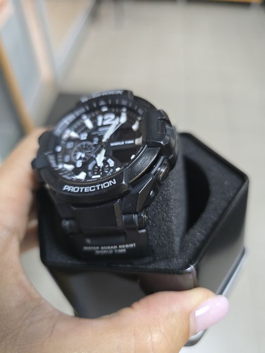 Часовник G-SHOCK GA-1100