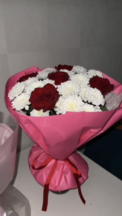 букет цветы свежие 25 роз
