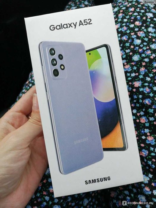Телефон продаю срочно Samsung A52
