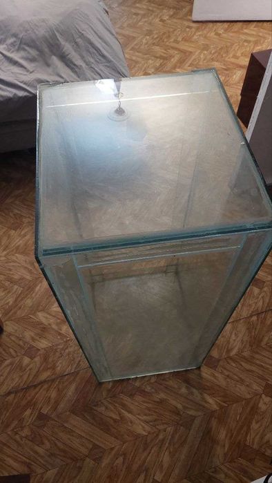 Аквариум большого размера