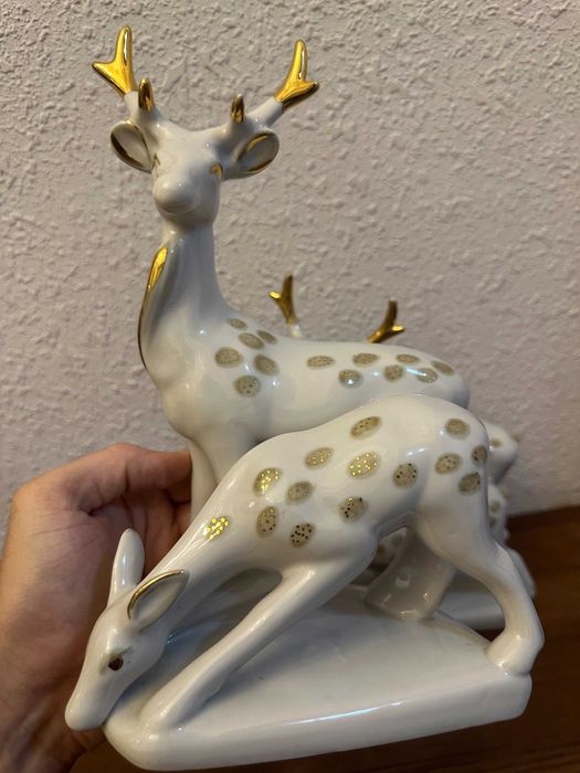 Статуэтки Фарфор