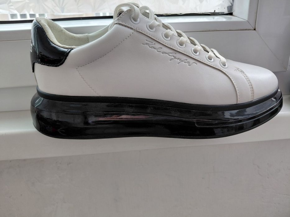 Обувки Karl Lagerfeld