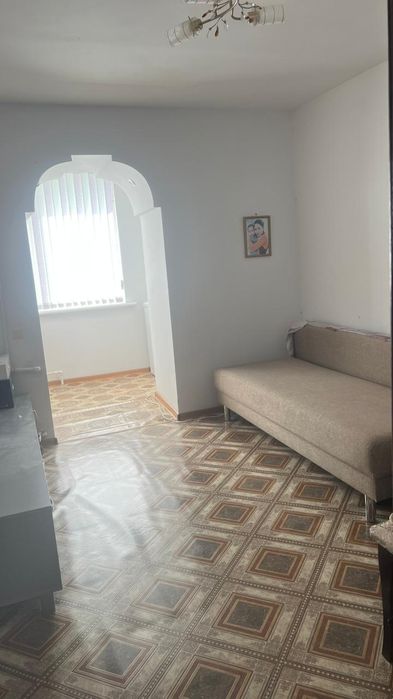 Продам 4комнатную квартиру