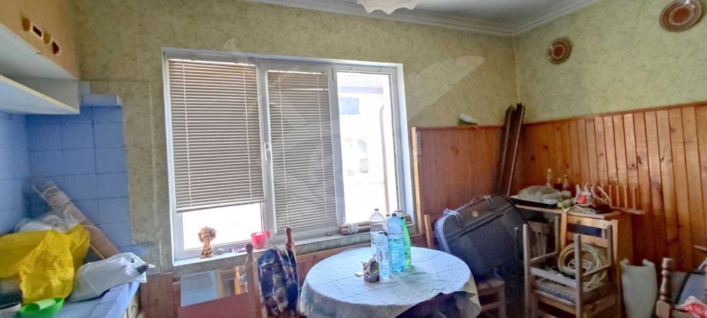 Продава се Етаж от къща в Пловдив, Христо Смирненски - 100 кв.м за 1490 €/кв.м - Снимка #1