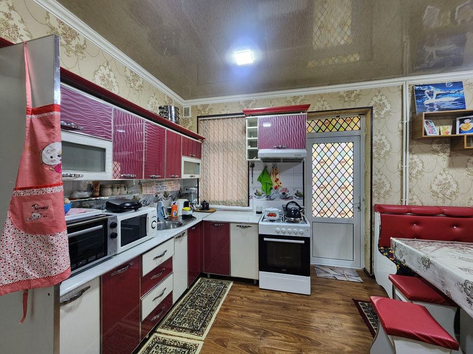 4 сотихли участка сотилади