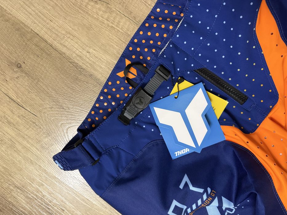 Мото крос/Ендуро екип Thor Futura XL