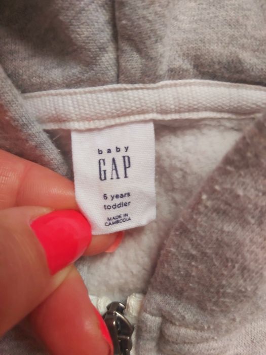 Кофты джемпера на 5-6лет