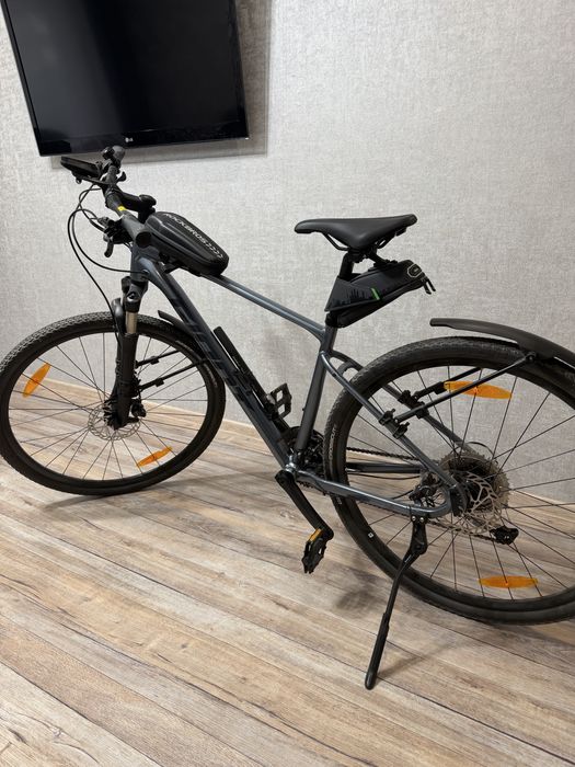 Продам велосипед GIANT ROAM 1