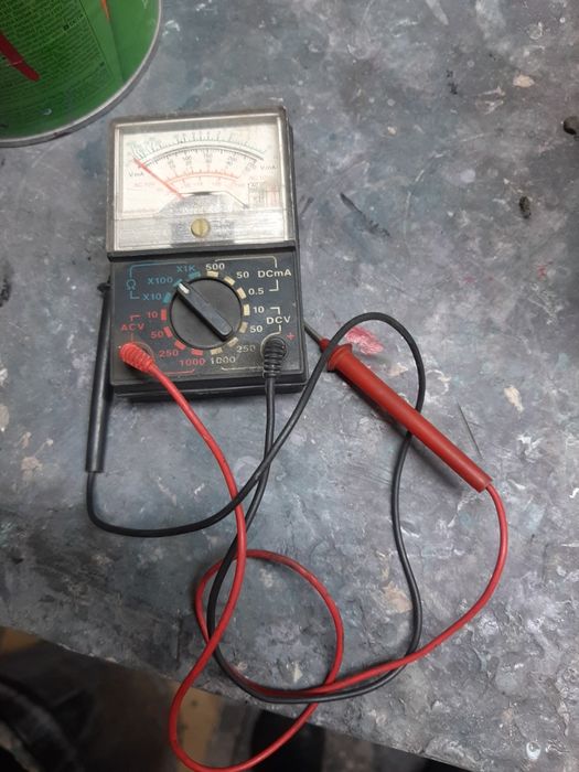 Мультиметр на фото