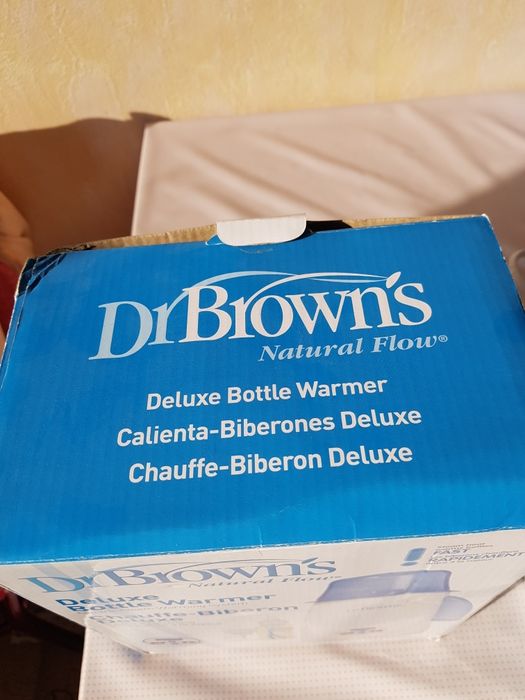 Уред за затопляне на бебешки бутилки