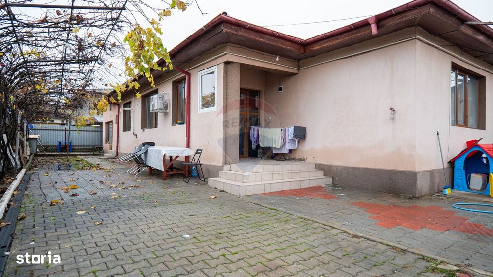 Vanzare casă individuala 4 camere, curte, Chitila -3 minute de scoala