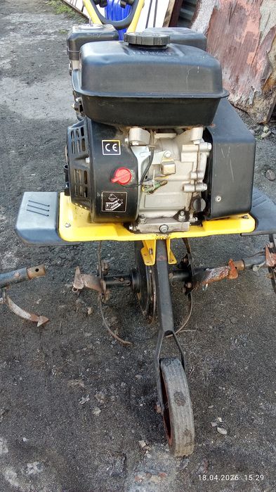 Продам Культиватор