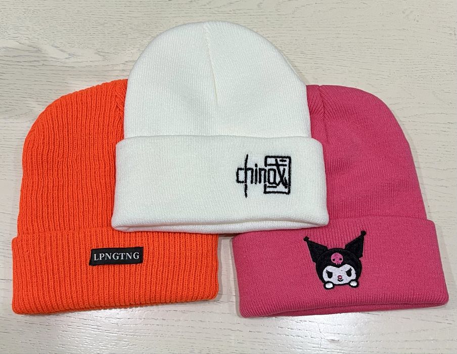 Шапки подростковые новые (срочно)