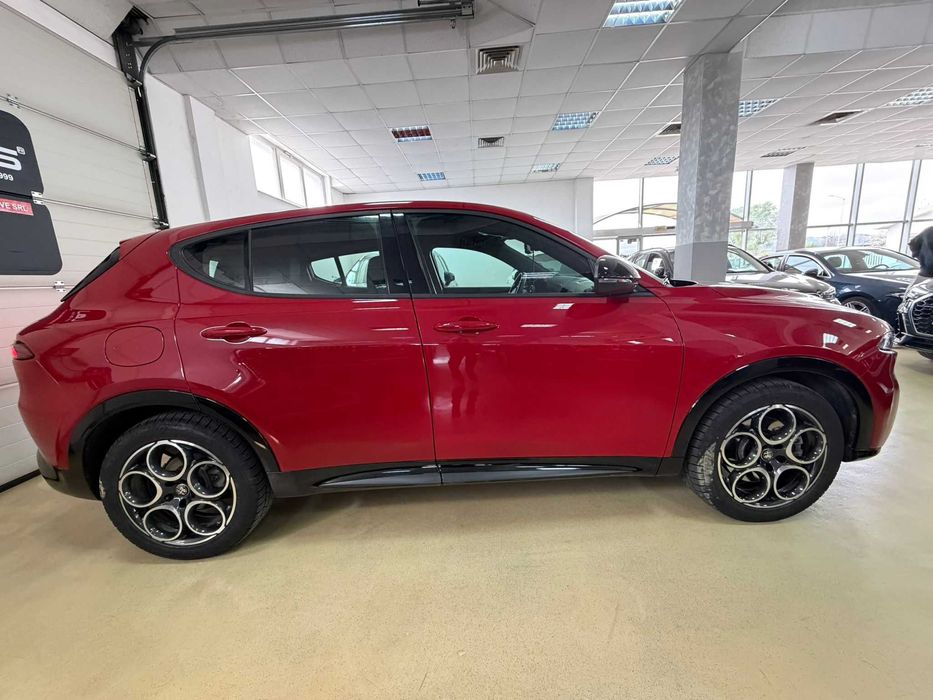 Vand   ALFA ROMEO TONALE ,an fabricatie  2024 , km la bord  30.000