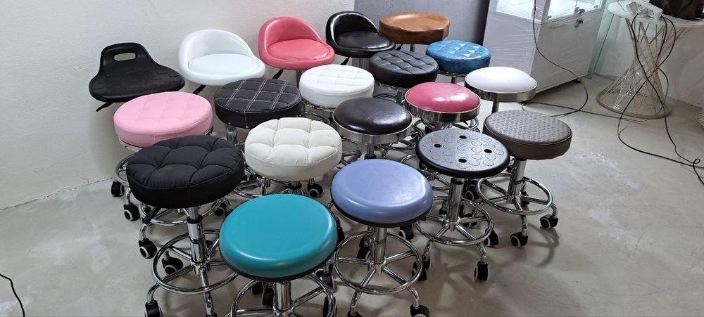 Широкий ассортимент стульев и салонных ламп.Цены уточняйте в телеграмм