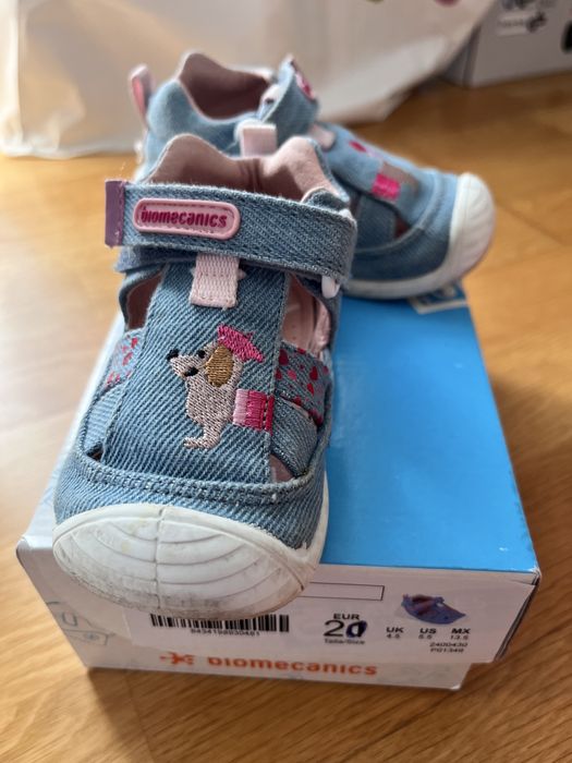 Sandale Biomecanics 20