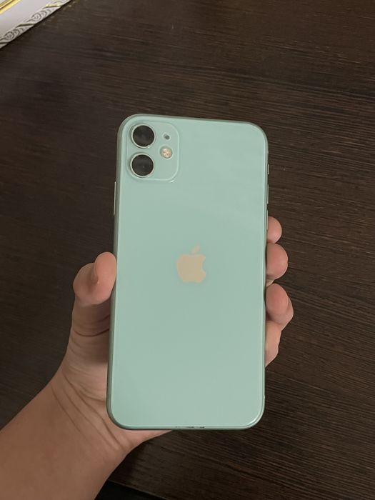 Продам iPhone 11