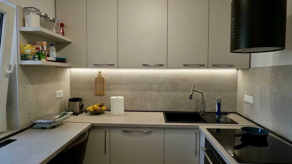 Apartament decomandat cu 3 camere in zona Ramada