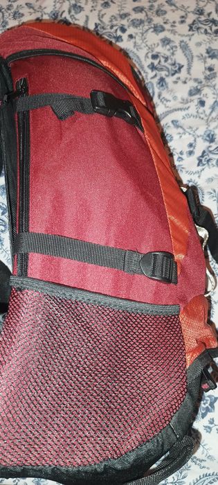 Туристическа Раница 32 литра,намалена