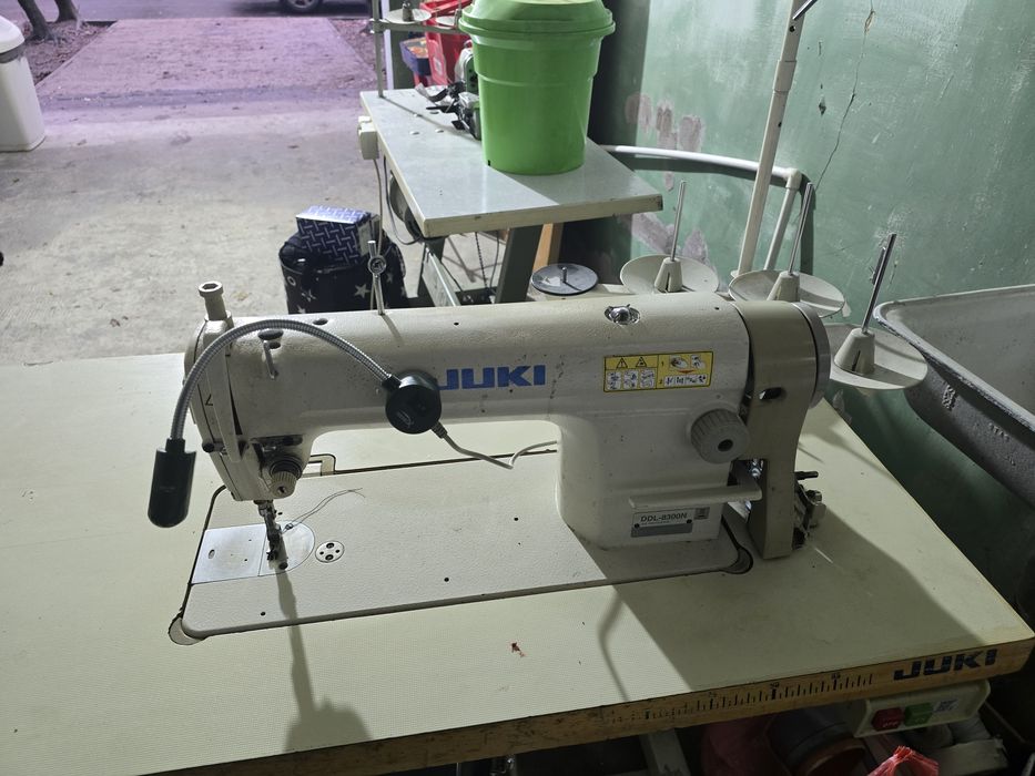 Vand masina de cusut JUKI DDL8300