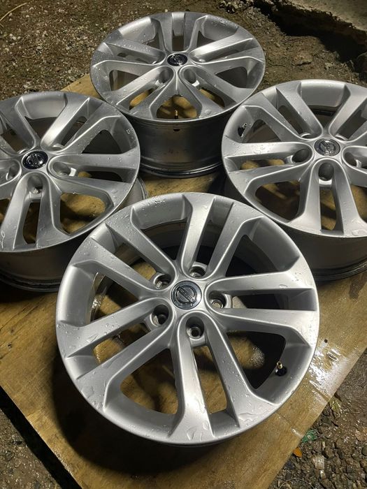 Срочно продам шикарные диски  в идеале.,