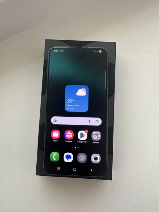 Samsung S22 8/128gb