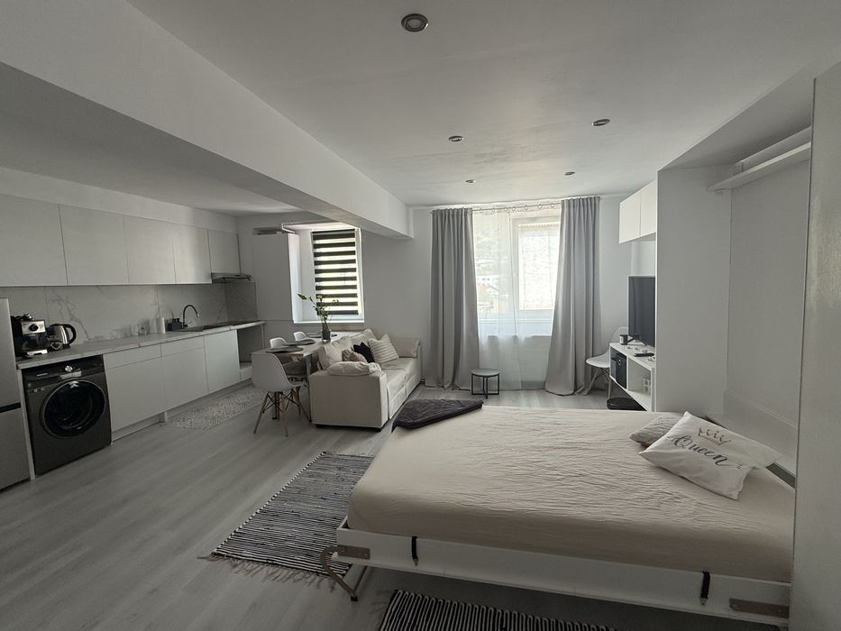 Garsonieră renovată!!! 35 mp !!! 55000€