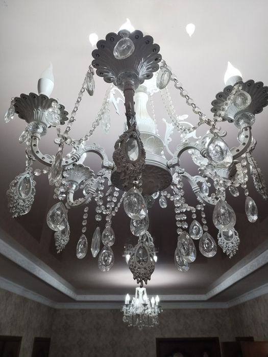 Люстра 2шт в хорошем состоянии