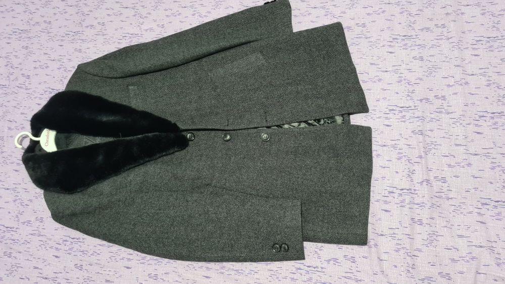 Мужское пальто темно серое