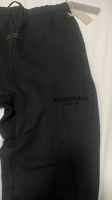 Essentials долница